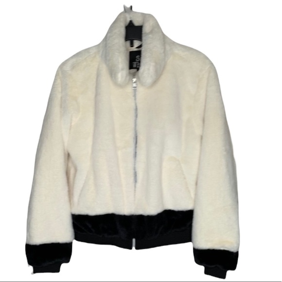 Say What? Women’s Fuzzy coat size Large - Picture 1 of 5